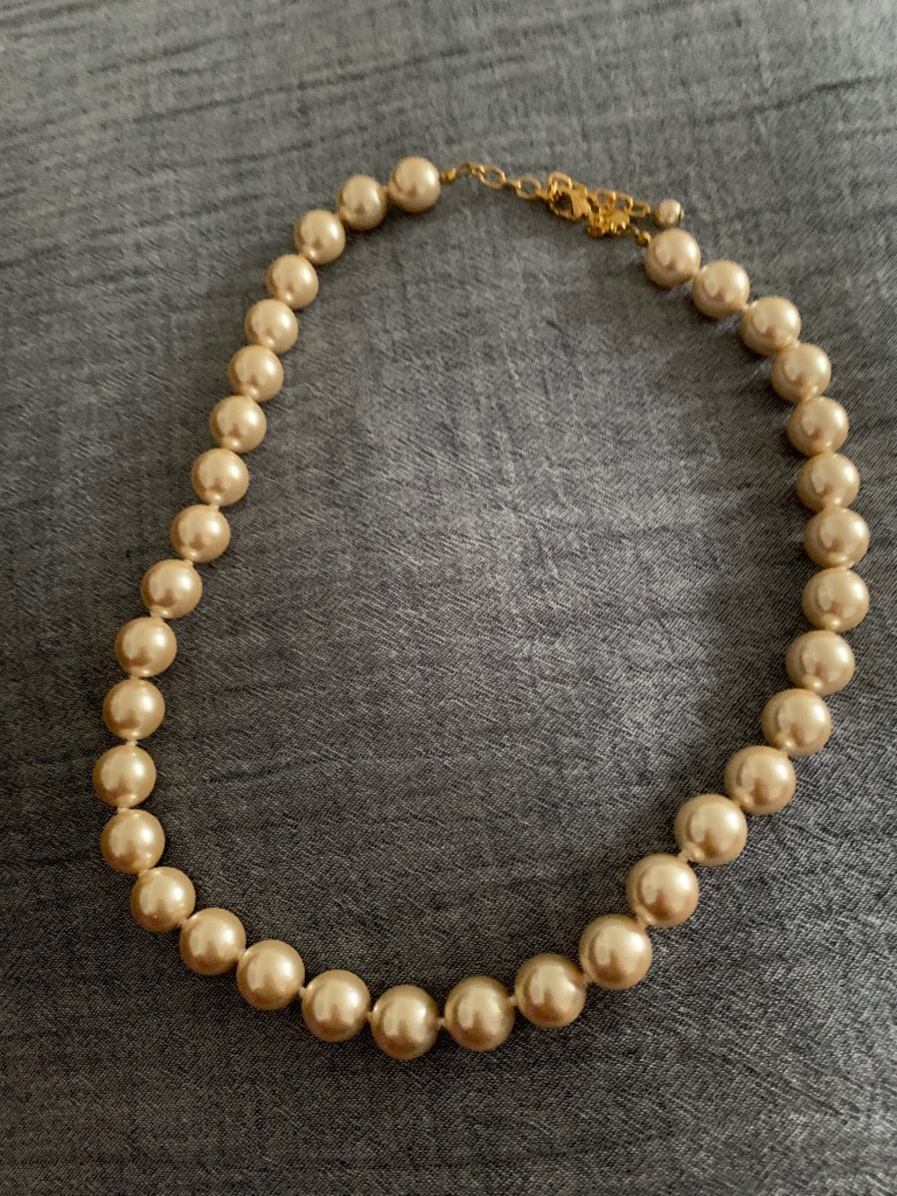 Vintage Alana Stewart Faux Pearl Necklace